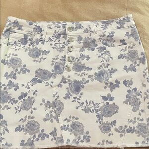 Seven7 Floral Skirt